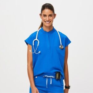 Women’s Figs Blue Rafaela Top XS